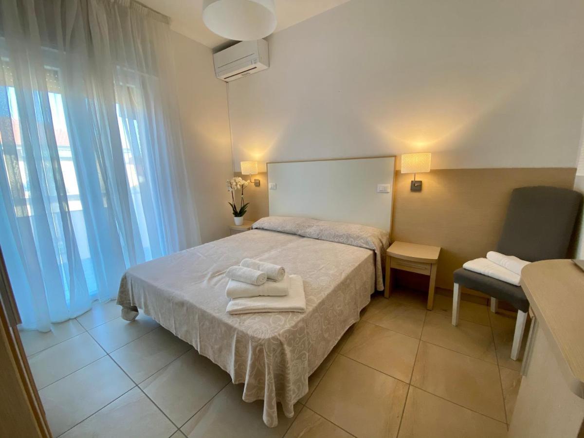 Hotel Palladio B&B Cervia Kültér fotó